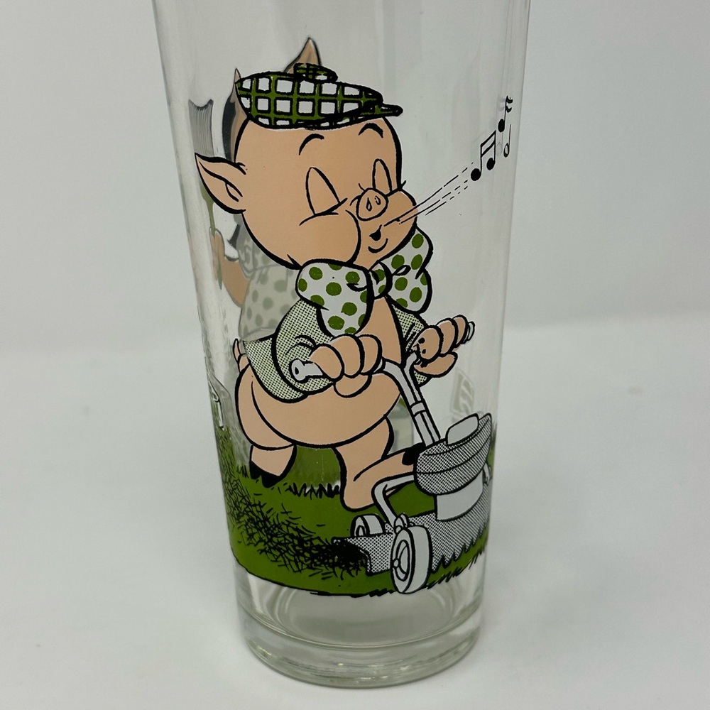 Vintage 1976 Looney Tunes Porky Pig Petunia Paint Collector Series PEPSI Glass